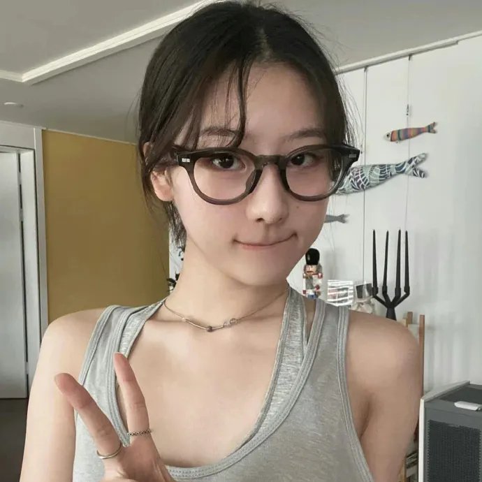 美女与怪物 在线观看